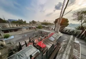 哈洛贾特与朴次茅斯激战正酣谁能在这场较量中笑到最后